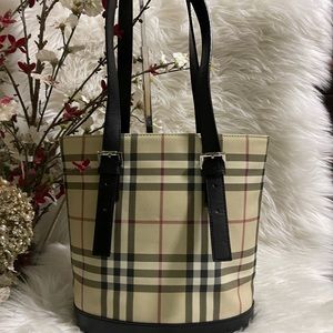 Burberry Tote Bucket